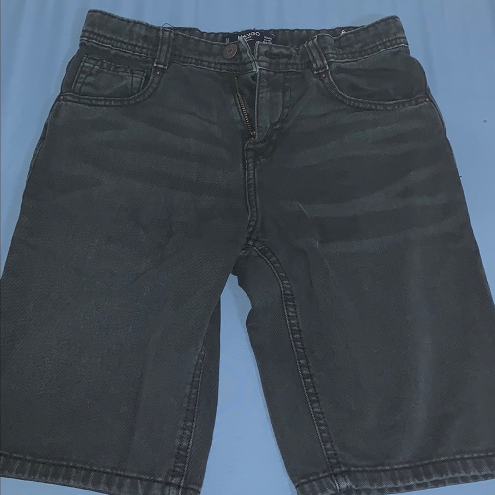 Black jean mango shorts